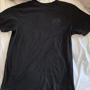 black and gray men’s tee-shirt